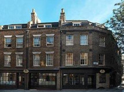Rookery Hotel near London