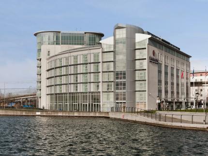 Ramada Hotel & Suites, London Docklands near London