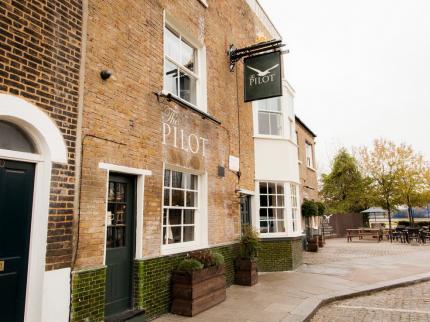 The Pilot Inn near London