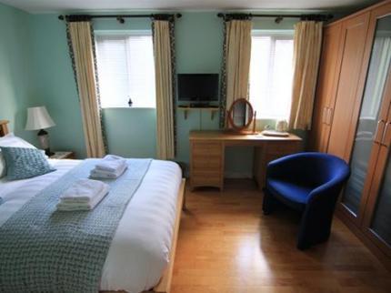 Dianas Bed and Breakfast