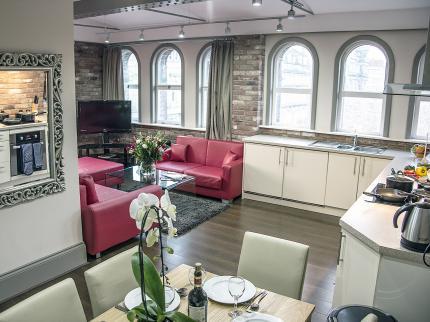 Base Serviced Apartments - Sir Thomas Street near LIVERPOOL