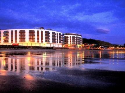 The Sands - Sea Front Apartments near Scarborough