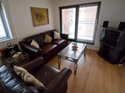 River Street Apartments in Manchester